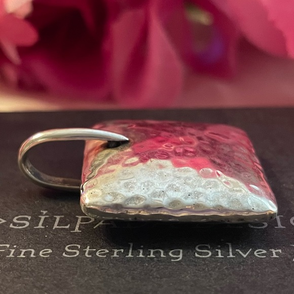 Silpada S1118 Iconic Puffy Hammered Square Pillow Sterling Silver Pendant - Picture 7 of 14